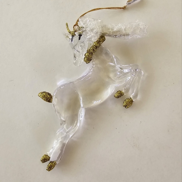 🫎 Clear Reindeer Ornament - Picture 3 of 10